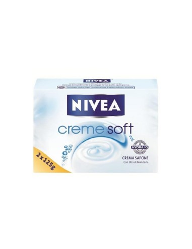 Nivea Creme Soft saponetta con Olio di Mandorla...