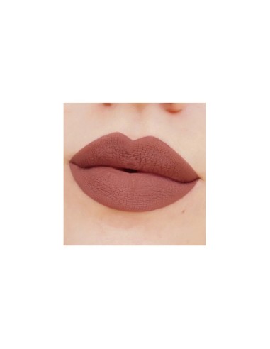Astra Hypnotize Liquid Lipstick Mat N°12 Feminist